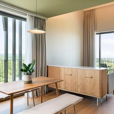 Waldweit Rheingau Und Retreat Otel 5*