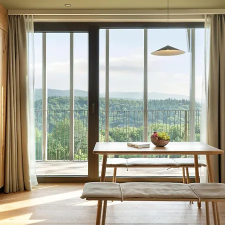 Waldweit Rheingau Und Retreat Otel 5*